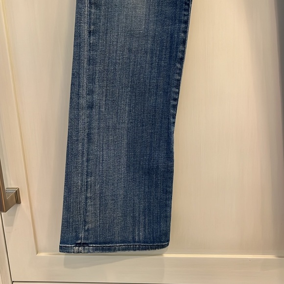 EUC Diesel Ronhary midrise classic blue denim bootcut jeans. - Picture 6 of 14